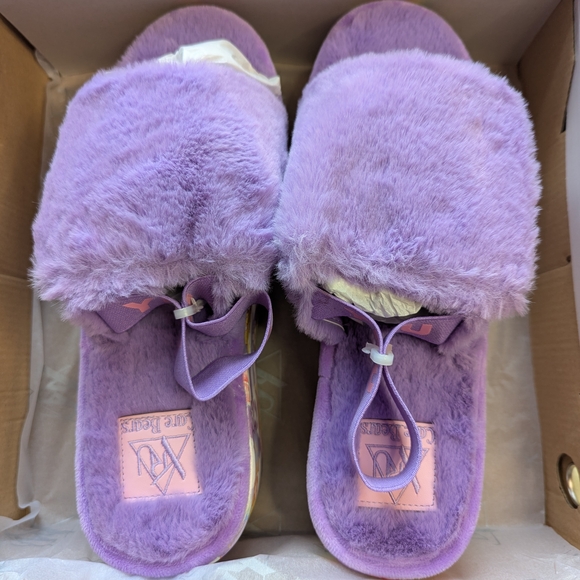 YRU Purple Fuzzy Sandals Qozii Slide Care Bears, Size 10, NWT - Picture 4 of 9